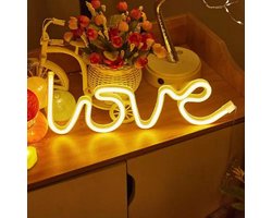 ZoeZo Design - Neon LED lamp - Love - Wit - Sfeerverlichting - Led nachtlamp - 3D - Wandlamp - Batterij & USB -