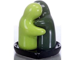 Zout- en peperstrooier lovers (licht+donkergroen) met zwarte hartvormige onderzetter