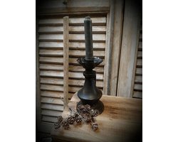 Zwart metalen kandelaar