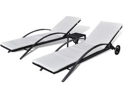 Zwart Rieten Tuin loungers en Tafel Set - Comfortabele en Duurzame Ligstoelen voor Buiten