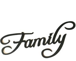 Zwarte houten letter als wanddecoratie, elegante hanglamp, decoratie voor familie