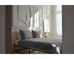 Zydante Home Bedsprei 220x240 cm – Inclusief 2 Kussenslopen 60x70 cm – 2-Persoons – Zilver Layers