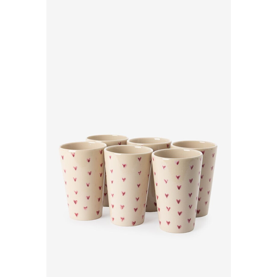 Beige latte mokken met hartjes Beige latte mokken met hartjes afbeelding 1