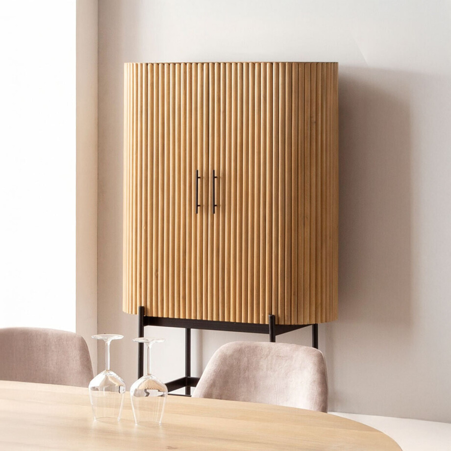 Artistiq Opbergkast 'Bethann' Mangohout, 172 x 100cm Artistiq Opbergkast 'Bethann' Mangohout, 172 x 100cm afbeelding