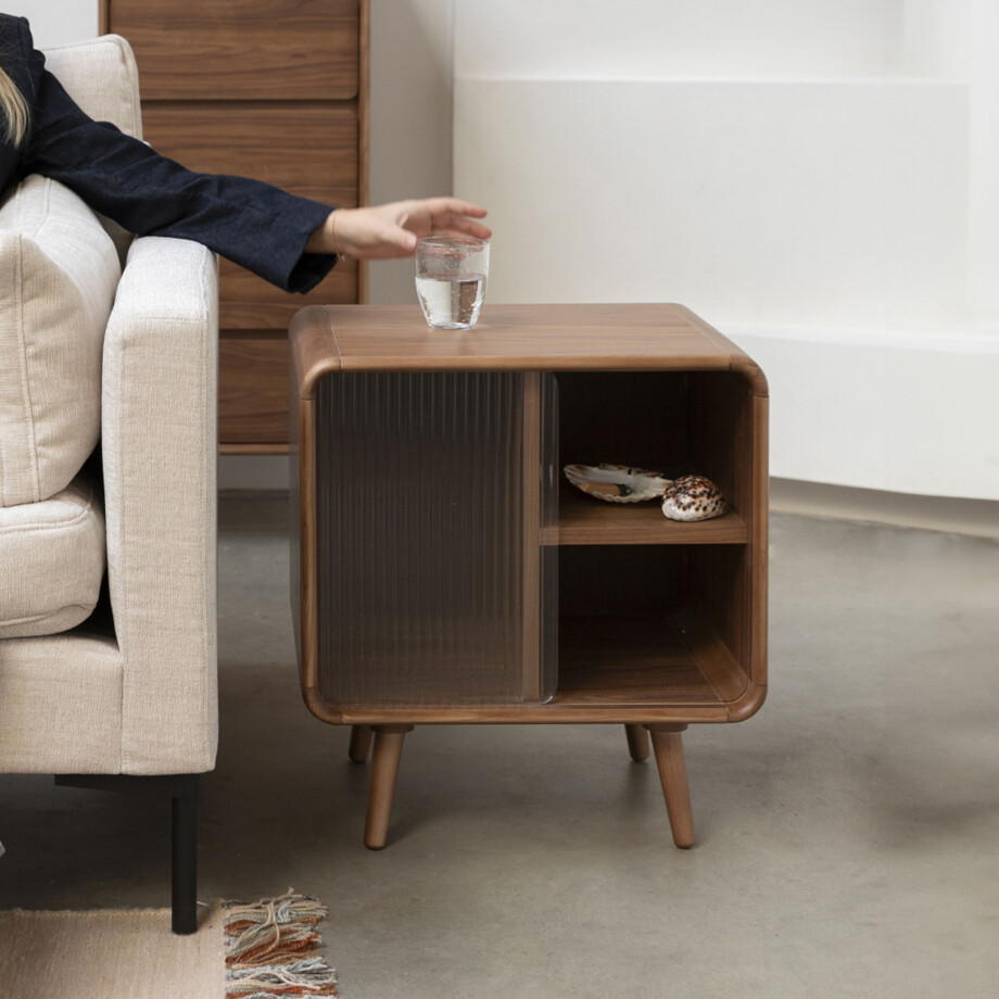 Zuiver Bijzettafel/Nachtkastje 'Rise' Walnoot, 50 x 40cm afbeelding 1