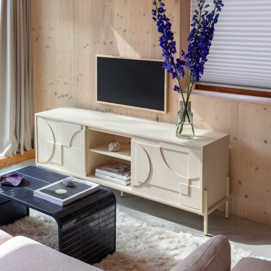 Zuiver TV-meubel 'Faces' Eikenhout, 160cm, kleur Beige afbeelding 