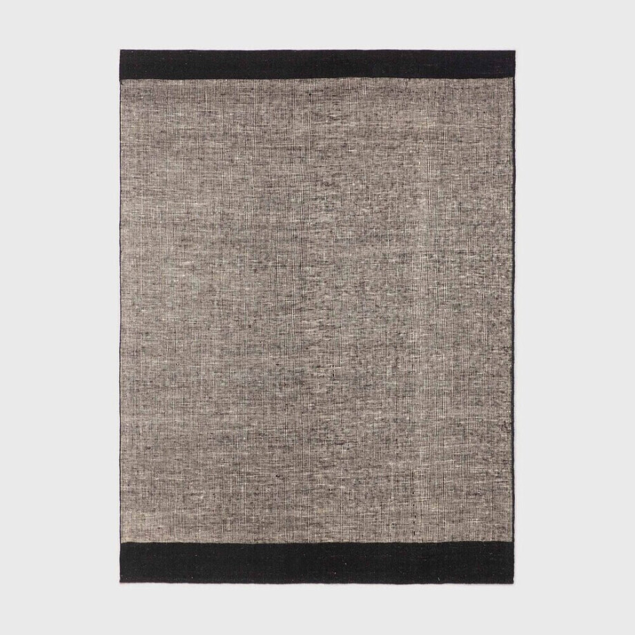 Ethnicraft Vloerkleed 'Dots' Wol, 250 x 350cm, kleur Zwart Ethnicraft Vloerkleed 'Dots' Wol, 250 x 350cm, kleur Zwart afbeelding