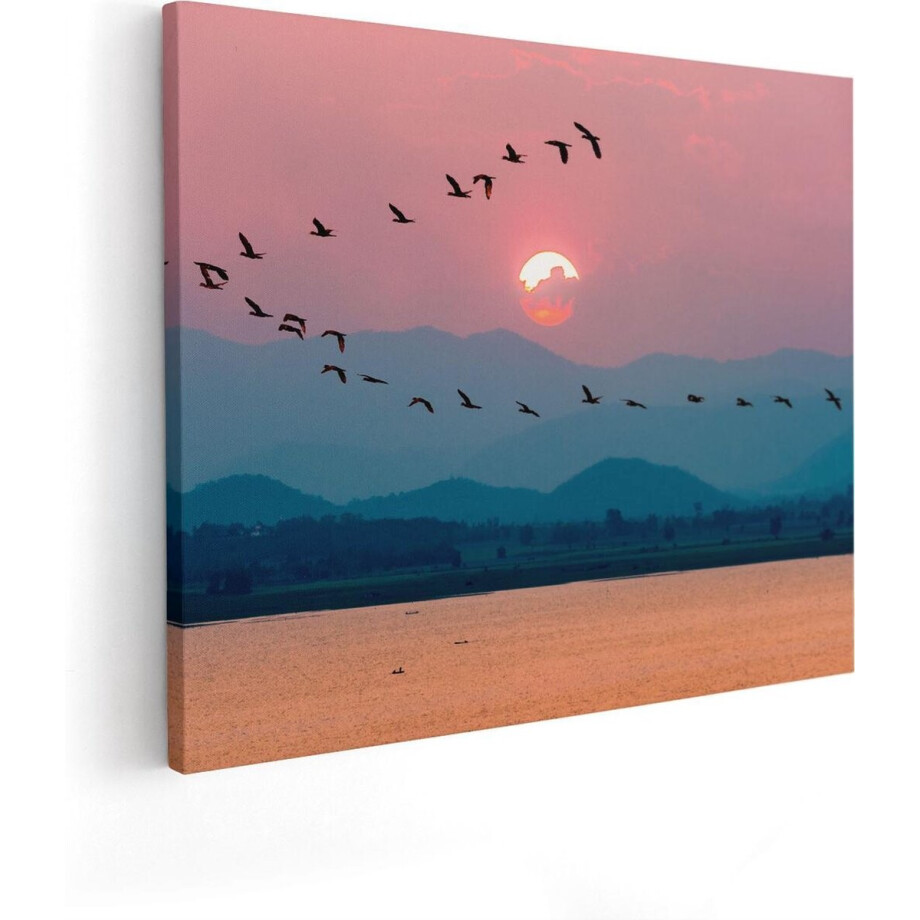 Artaza Canvas Schilderij Silhouet Van Zwerm Vogels Bij Zonsondergang - 50x40 - Foto Op Canvas - Canvas Print afbeelding 1