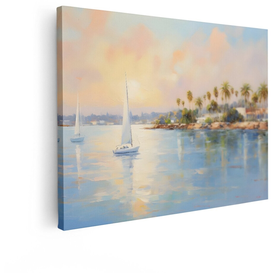 Artaza Canvas Schilderij Zonsondergang met Zeilboten op Zee en Palmbomen aan de Kustlijn - 80x60 cm - Wanddecoratie Woonkamer - Schilderijen - Muurdecoratie afbeelding 1