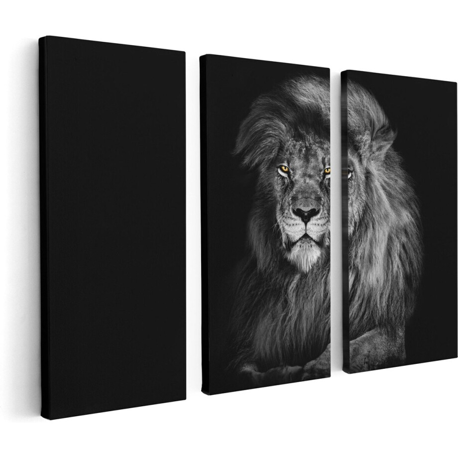 Artaza Canvas Schilderij Drieluik Leeuw Met Oranje Ogen - Zwart Wit - 120x80 - Foto Op Canvas - Canvas Print afbeelding 1