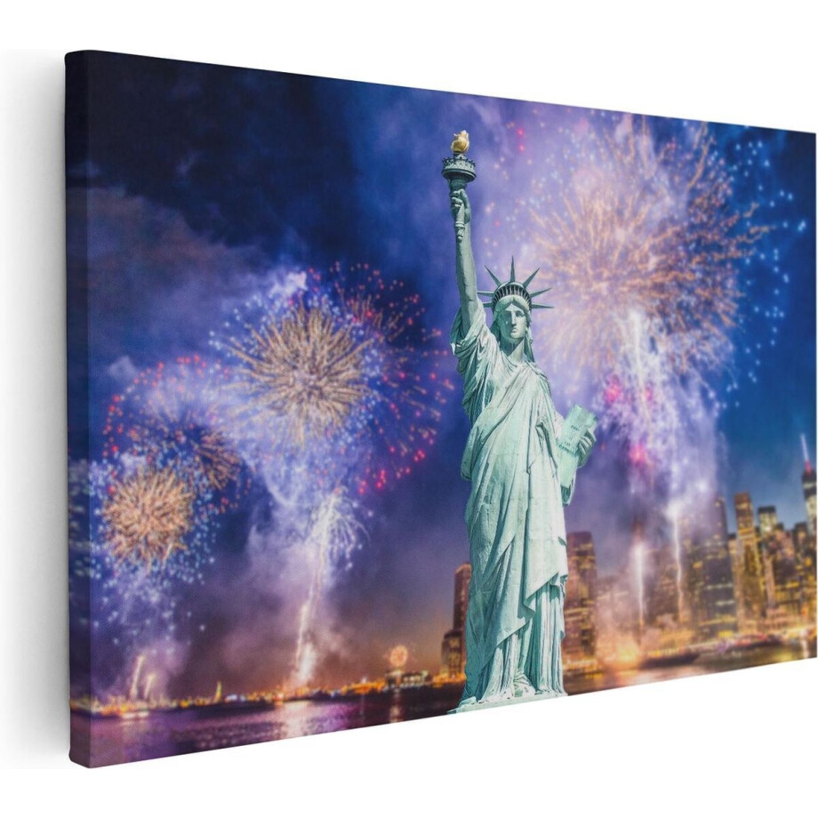 Artaza Canvas Schilderij Vrijheidsbeeld - 90x60 cm - Wanddecoratie New York - Muurdecoratie Skyline - Decoratie Vuurwerk afbeelding 1