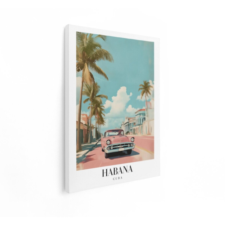 Artaza Canvas Schilderij Roze Klassieke Auto Rijdt door de Straten van Havana met Palmbomen - 90x120 cm - Groot - Wanddecoratie Woonkamer - Schilderijen - Muurdecoratie afbeelding 1