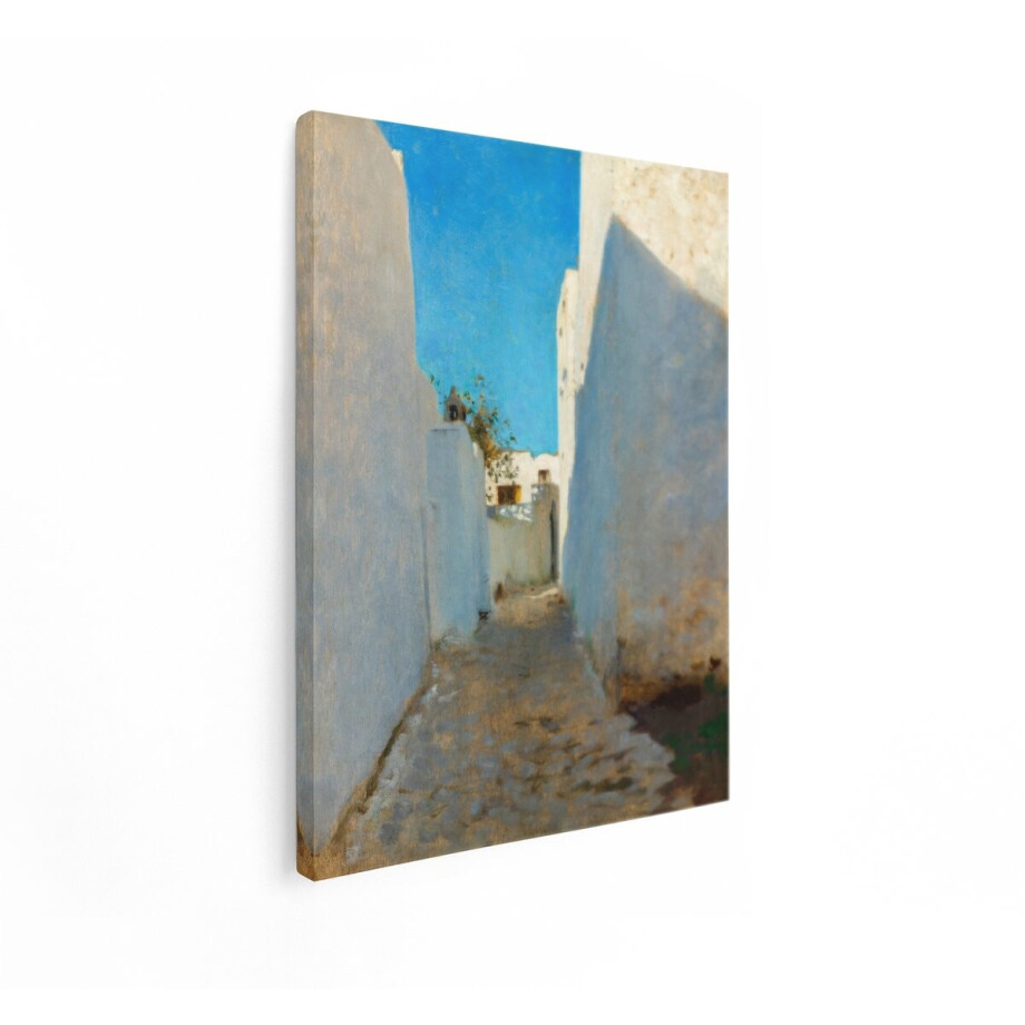 Artaza Canvas Schilderij Schilderachtige Smalle Straat met Witte Huizen en een Helderblauwe Lucht - 60x80 cm - Wanddecoratie Woonkamer - Schilderijen - Muurdecoratie afbeelding 1