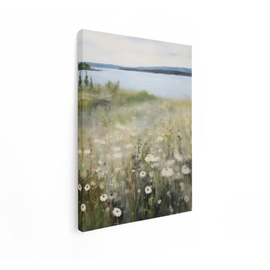 Artaza Canvas Schilderij Zomerse Weide met Witte Bloemen aan de Waterkant met Bergen op de Achtergrond - 60x80 cm - Wanddecoratie Woonkamer - Schilderijen - Muurdecoratie afbeelding 1