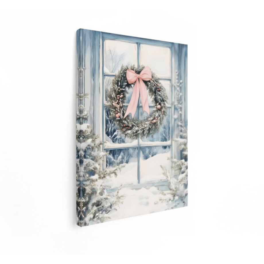 Artaza Canvas Schilderij Winterse Kerstkrans met Roze Strik voor een Besneeuwd Raam - 90x120 cm - Groot - Wanddecoratie Woonkamer - Schilderijen - Muurdecoratie afbeelding 1