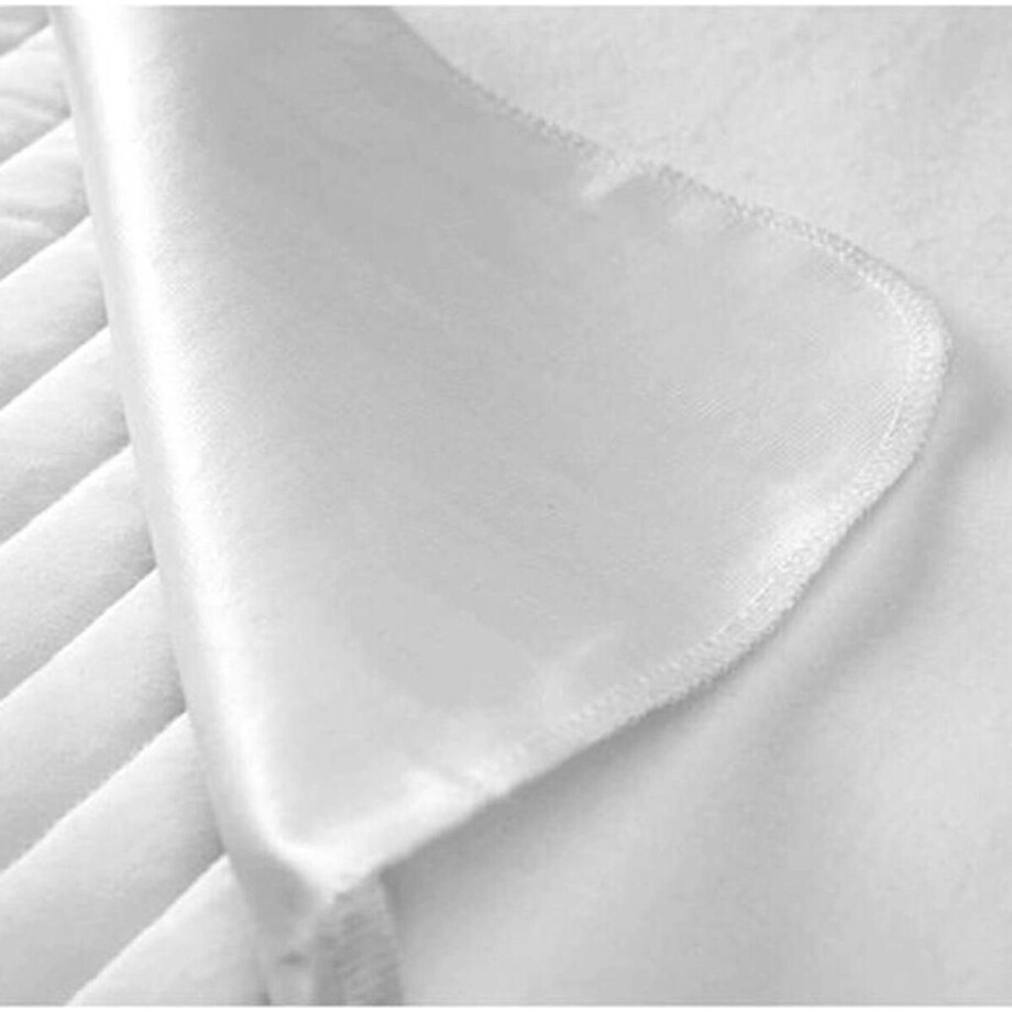 Molton waterdicht luchtdoorlatend PU 70x70 plat model zonder elastiek op de hoeken Mingle moose. Molton waterdicht luchtdoorlatend PU 70x70 plat model zonder elastiek op de hoeken Mingle moose. afbeelding 1