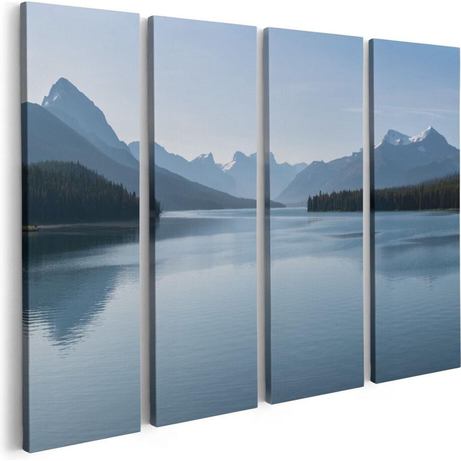 Artaza Canvas Schilderij Vierluik Meer Bij De Bergen In Alberta, Canada - 80x60 - Foto Op Canvas - Canvas Print Artaza Canvas Schilderij Vierluik Meer Bij De Bergen In Alberta, Canada - 80x60 - Foto Op Canvas - Canvas Print afbeelding 1