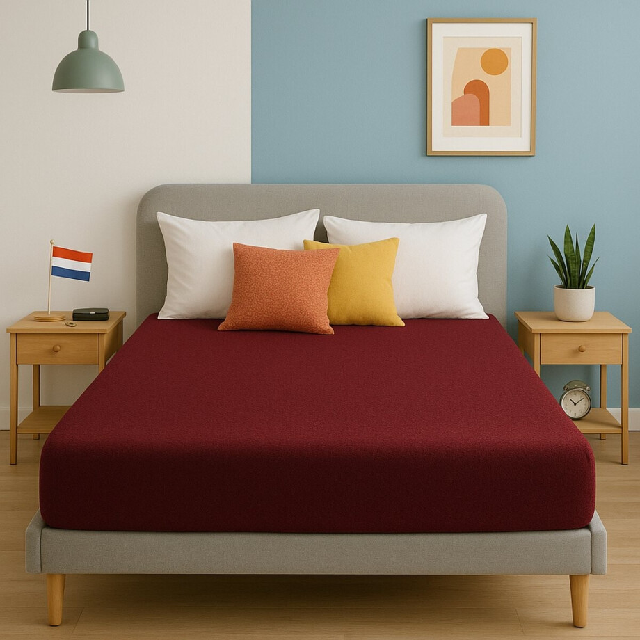 Saphira ESSENTIALS Badstof Hoeslaken – Bordeaux – 200x220/200 cm – 40 cm Matrashoogte – 80% Katoen / 20% Polyester – 360° Rondom Elastiek – Luxe Comfort & Perfecte Pasvorm afbeelding 1