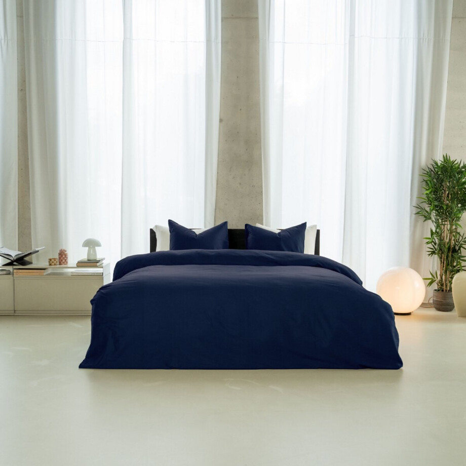Kayori Saya Dekbedovertrek Katoensatijn - 240x200-220 cm +2 slopen - Lits-jumeaux - Biologisch Katoen - Navy afbeelding 1