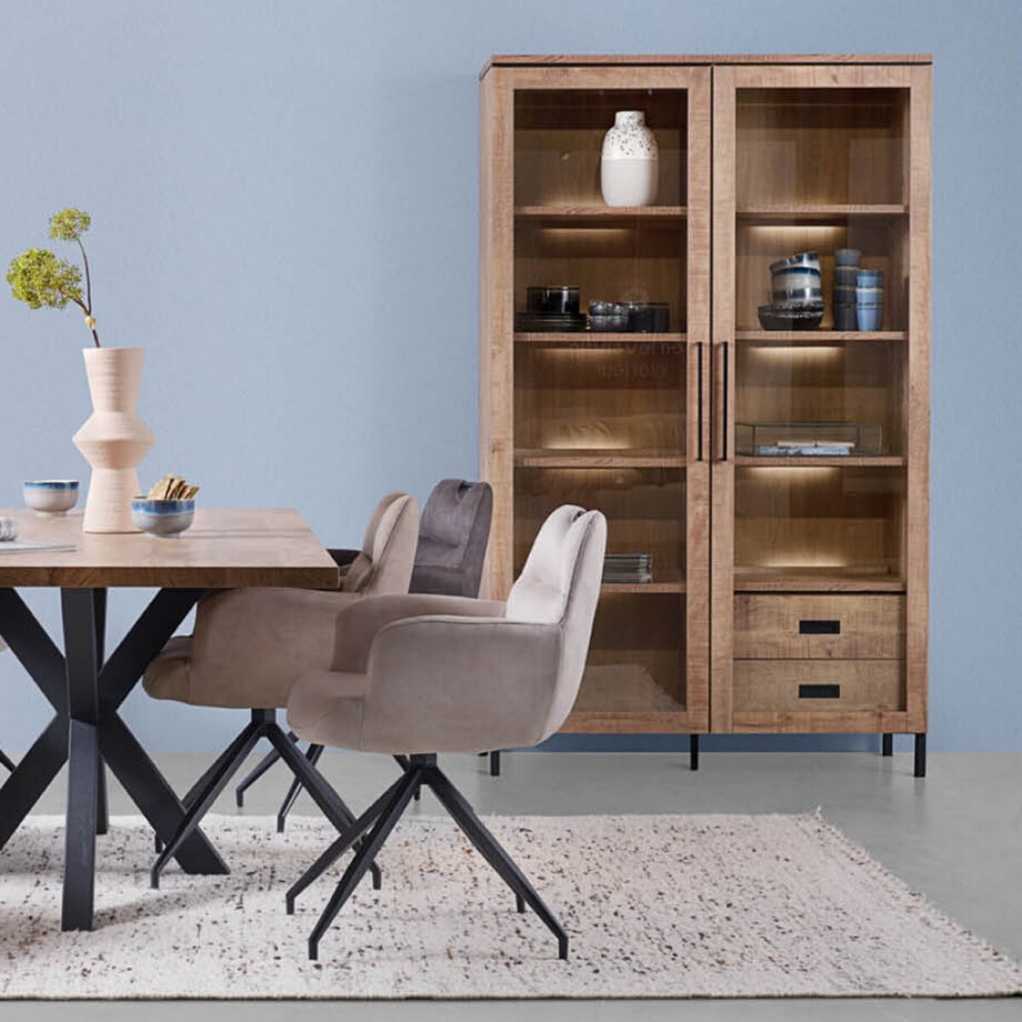 Vitrinekast Culemborg - MDF - Bruin - 121 x 200 x 45 cm (BxHxD) Vitrinekast Culemborg - MDF - Bruin - 121 x 200 x 45 cm (BxHxD) afbeelding 1