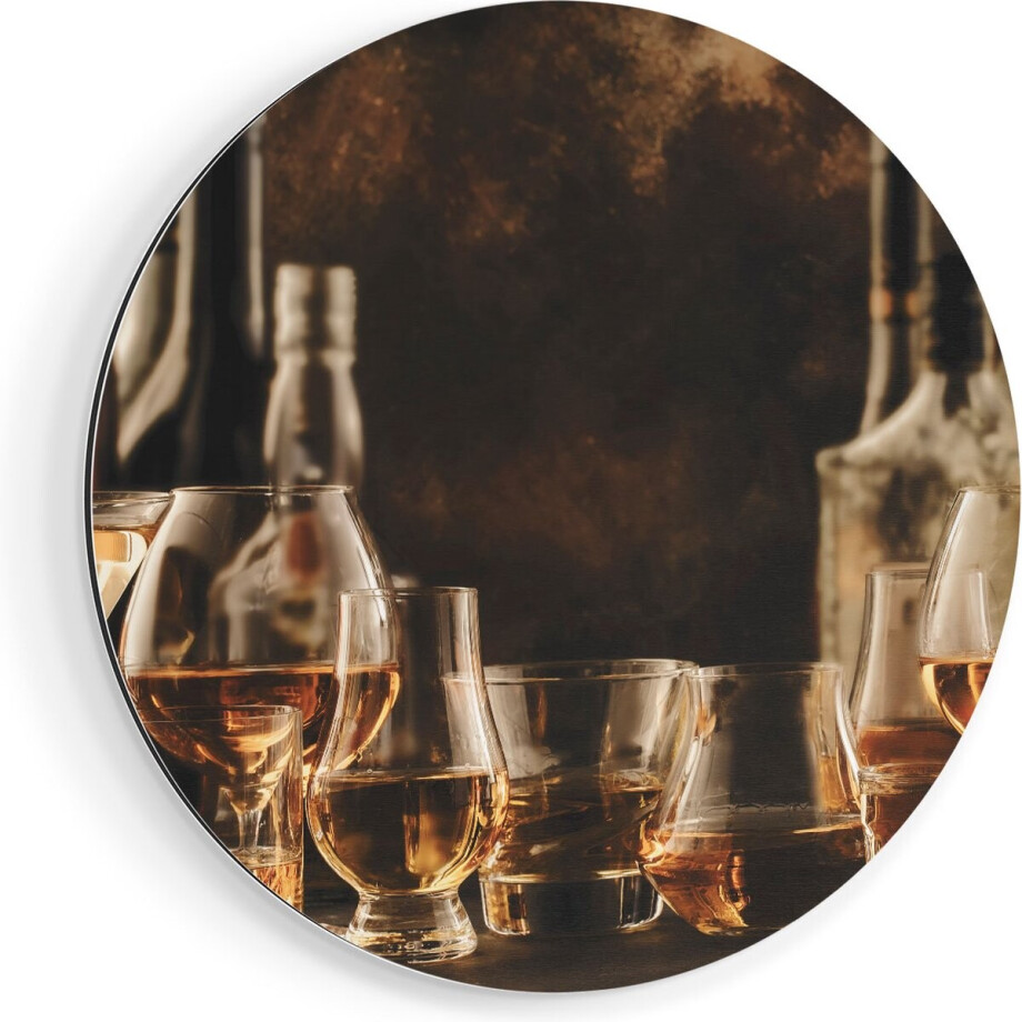 Artaza Dibond Muurcirkel Glazen met Sterke Drank - Flessen - Ø 70 cm - Wandcirkel - Rond Schilderij - Voor Binnen en Buiten Artaza Dibond Muurcirkel Glazen met Sterke Drank - Flessen - Ø 70 cm - Wandcirkel - Rond Schilderij - Voor Binnen en Buiten afbeelding 1