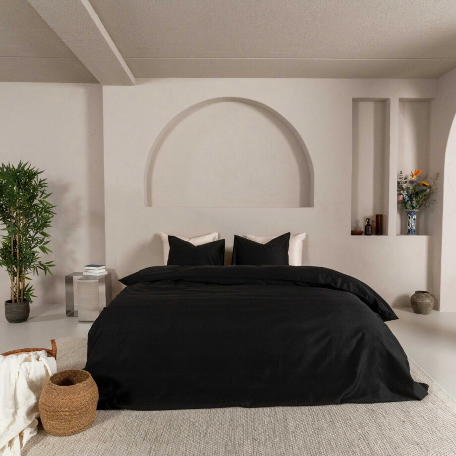 Kayori Kiso Dekbedovertrek Tencel - 200x200-220 + 2 slopen - Tweepersoons - Zacht, Verkoelend & Antibacterieel - Zwart afbeelding 1