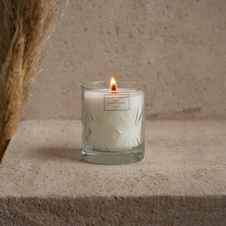 Geurkaars - Babypoeder - Luxury Candle - Wit - 120 Branduren - Neutraal - Houten Lont - Kristal Glas - Sojawas - Sfeer - Knisperend Geurkaars - Babypoeder - Luxury Candle - Wit - 120 Branduren - Neutraal - Houten Lont - Kristal Glas - Sojawas - Sfeer - Knisperend afbeelding 1