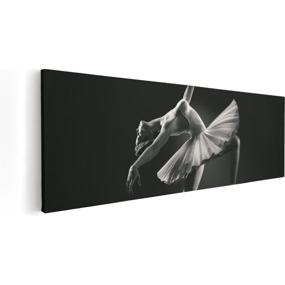 Artaza Canvas Schilderij Ballerina op Haar Tenen - Ballet - Zwart Wit - 90x30 - Foto Op Canvas - Canvas Print afbeelding 1
