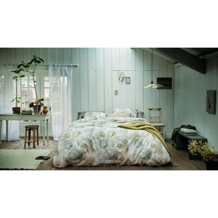 Ariadne at Home All Petals dekbedovertrek - Tweepersoons - 200 x 200/220 cm - Naturel Ariadne at Home All Petals dekbedovertrek - Tweepersoons - 200 x 200/220 cm - Naturel afbeelding 1
