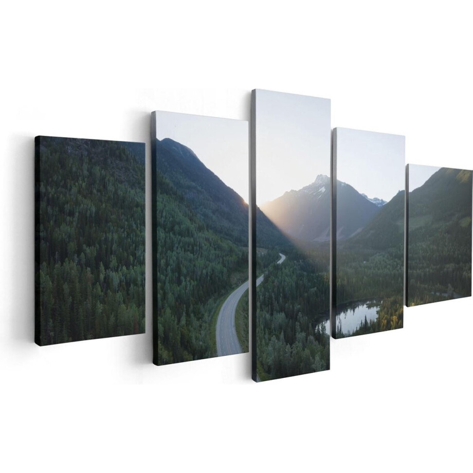Artaza Canvas Schilderij Vijfluik Weg Door Het Bergen Landschap  - 100x50 - Foto Op Canvas - Canvas Print afbeelding 1