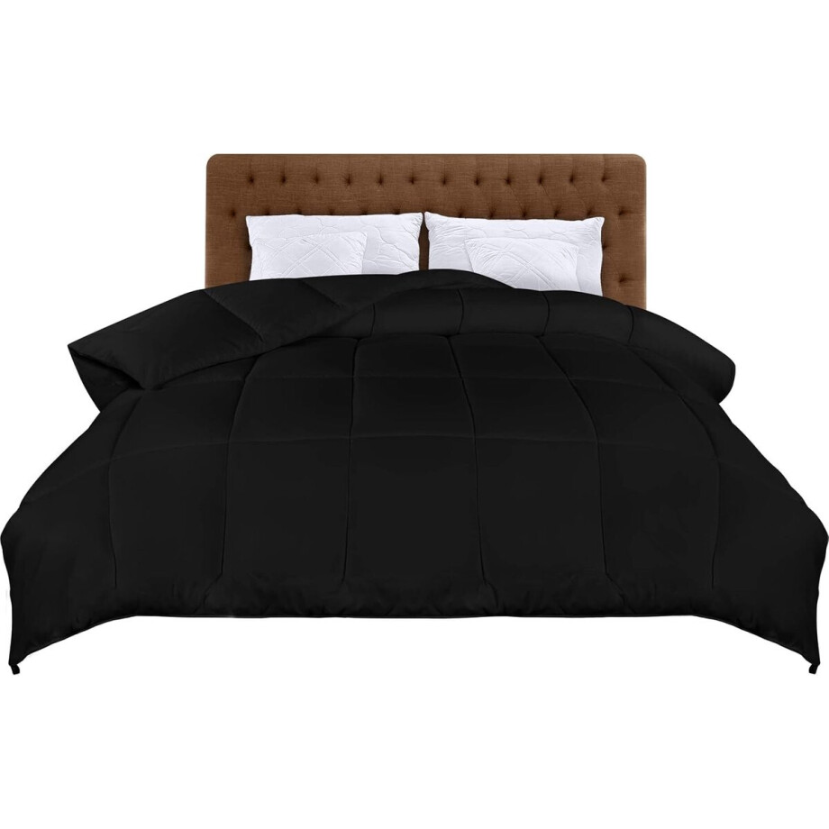 Solene Draagbaar Dekbed 220x240 cm - Lichtgewicht Zomerdekbed - 200 GSM - Polyester Vulling - Box Stiksel - Wasbaar - Ademend - Comfortabel Slaapcomfort Solene Draagbaar Dekbed 220x240 cm - Lichtgewicht Zomerdekbed - 200 GSM - Polyester Vulling - Box Stiksel - Wasbaar - Ademend - Comfortabel Slaapcomfort afbeelding 1