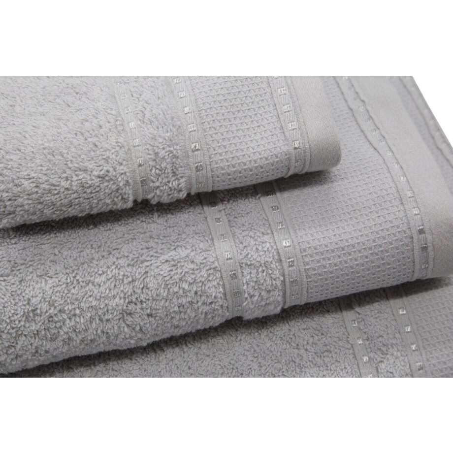 Faith Premium Design Handdoek 70x140cm - Lichtgrijs Faith Premium Design Handdoek 70x140cm - Lichtgrijs afbeelding 1