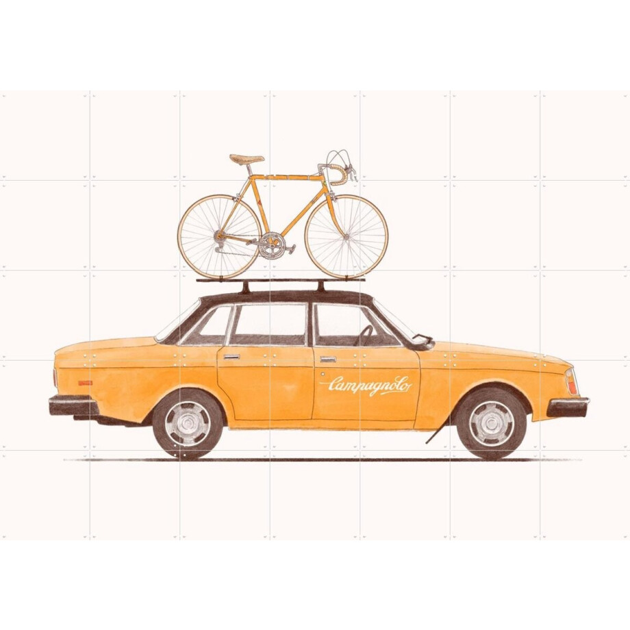IXXI Yellow Vintage Car with Race Bike, Florent Bodart - 140 x 100 cm - Gratis ophangtool - Grote wanddecoratie en posters Kinderkamer, Kinderen afbeelding 1
