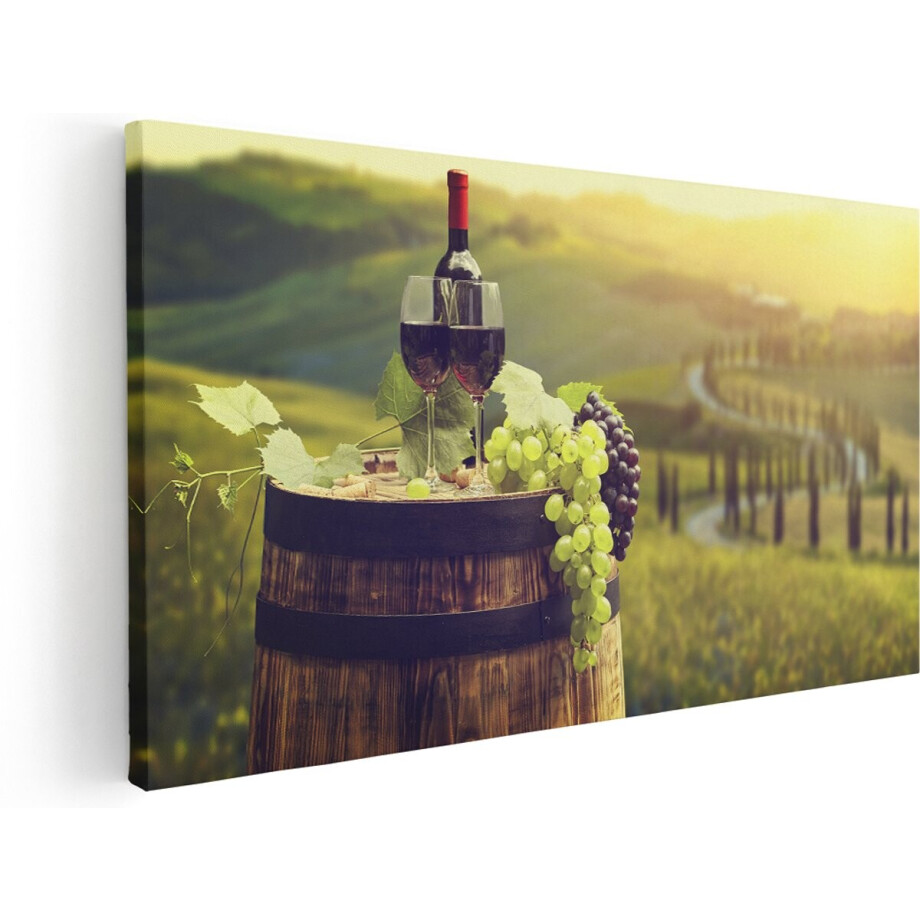 Artaza Canvas Schilderij Wijn met Druiven op een Vat in Toscane - 160x80 cm - Groot - Wanddecoratie Woonkamer - Schilderijen - Muurdecoratie afbeelding 1