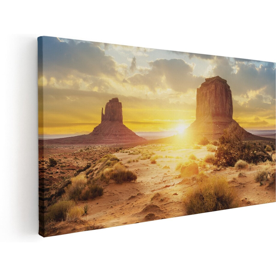 Artaza Canvas Schilderij Zonsondergang In Woestijn Monument Valley - 140x70 cm - Groot - Wanddecoratie Woonkamer - Schilderijen - Muurdecoratie afbeelding 1