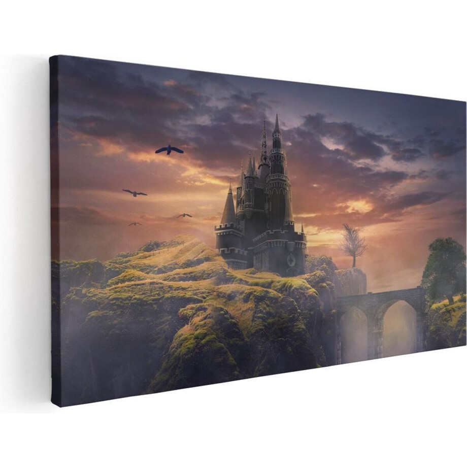 Artaza Canvas Schilderij Kasteel Op Rotsen - 60x30 cm - Muurdecoratie Bergen - Wanddecoratie Vogels - Kamer Accessoires Fantasielandschap afbeelding 1