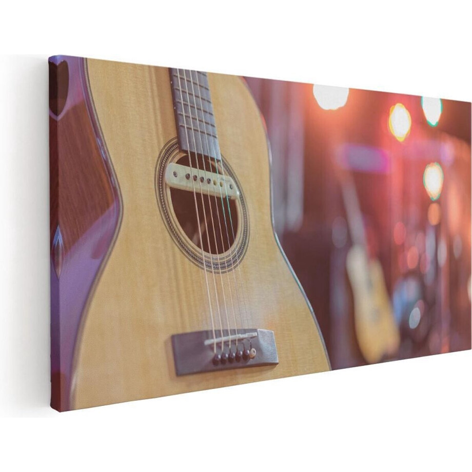 Artaza Canvas Schilderij Gitaar bij het Podium - 40x20 - Klein - Foto Op Canvas - Canvas Print afbeelding 1