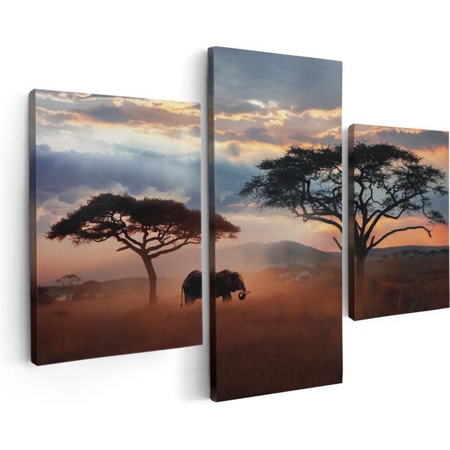 Artaza Canvas Schilderij Drieluik Olifant In Het Wild - Savanne - 90x60 cm - Wanddecoratie Woonkamer - Schilderijen - Muurdecoratie afbeelding 1