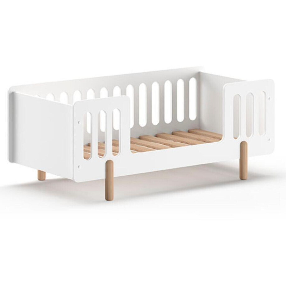 Leen Bakker - Vipack Peuterbed Smile 70x140cm - /dennenhout - MDF - Wit afbeelding 1
