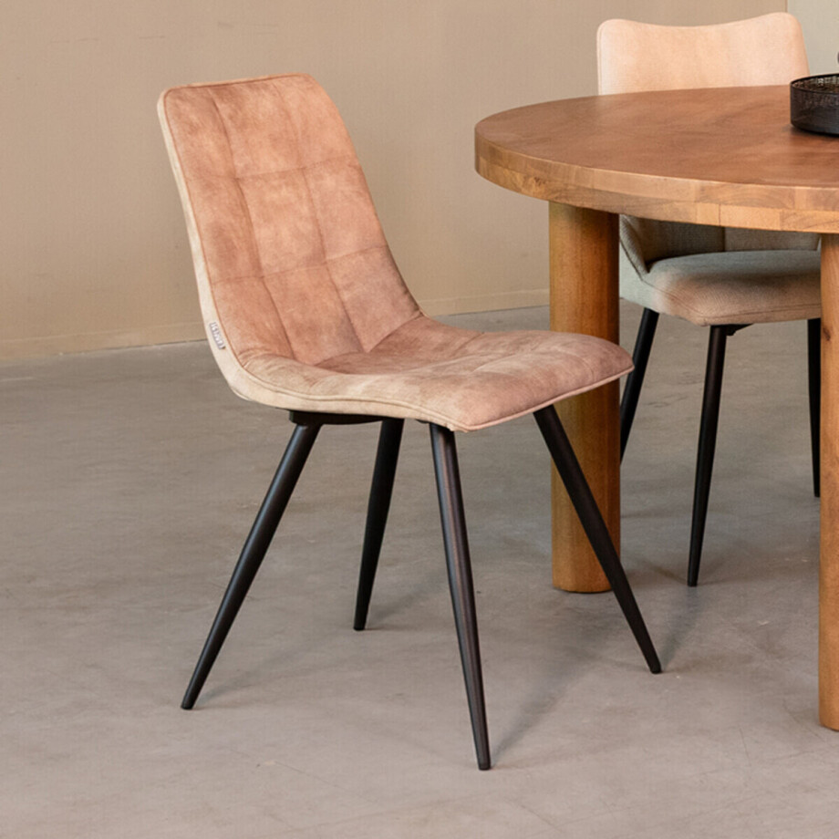 LABEL51 Eetkamerstoel 'Jelt' Velvet, kleur Zand LABEL51 Eetkamerstoel 'Jelt' Velvet, kleur Zand afbeelding 1