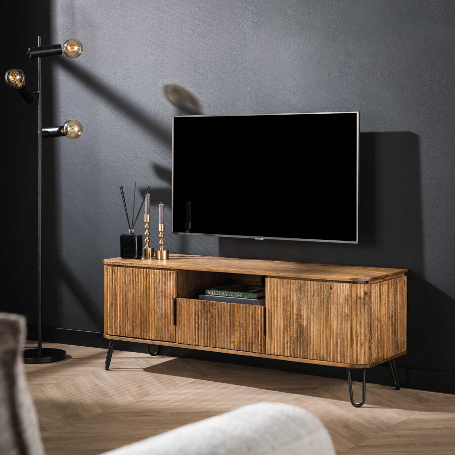 LifestyleFurn TV-meubel 'Sharmila' 135cm, mangohout met metalen pootjes afbeelding 1