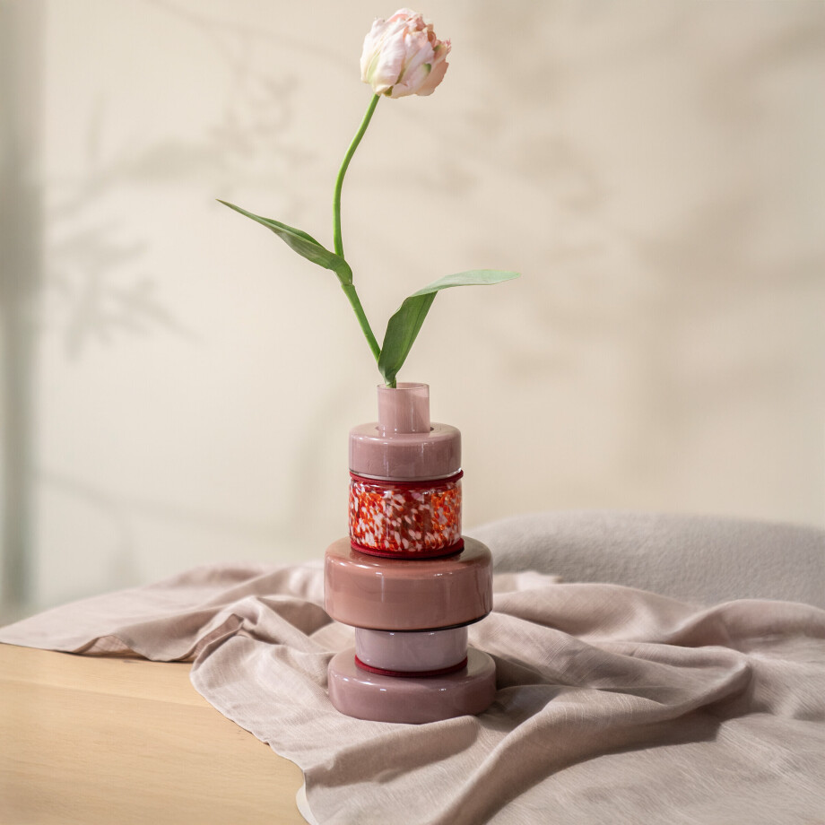 By-Boo Vaas 'Golas' Mondgeblazen glas, kleur Burgundy afbeelding 1