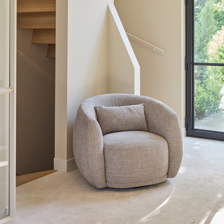 Rivièra Maison Draaifauteuil 'Leonardo' Chenille Jacquard, kleur Bright Taupe Rivièra Maison Draaifauteuil 'Leonardo' Chenille Jacquard, kleur Bright Taupe afbeelding 1