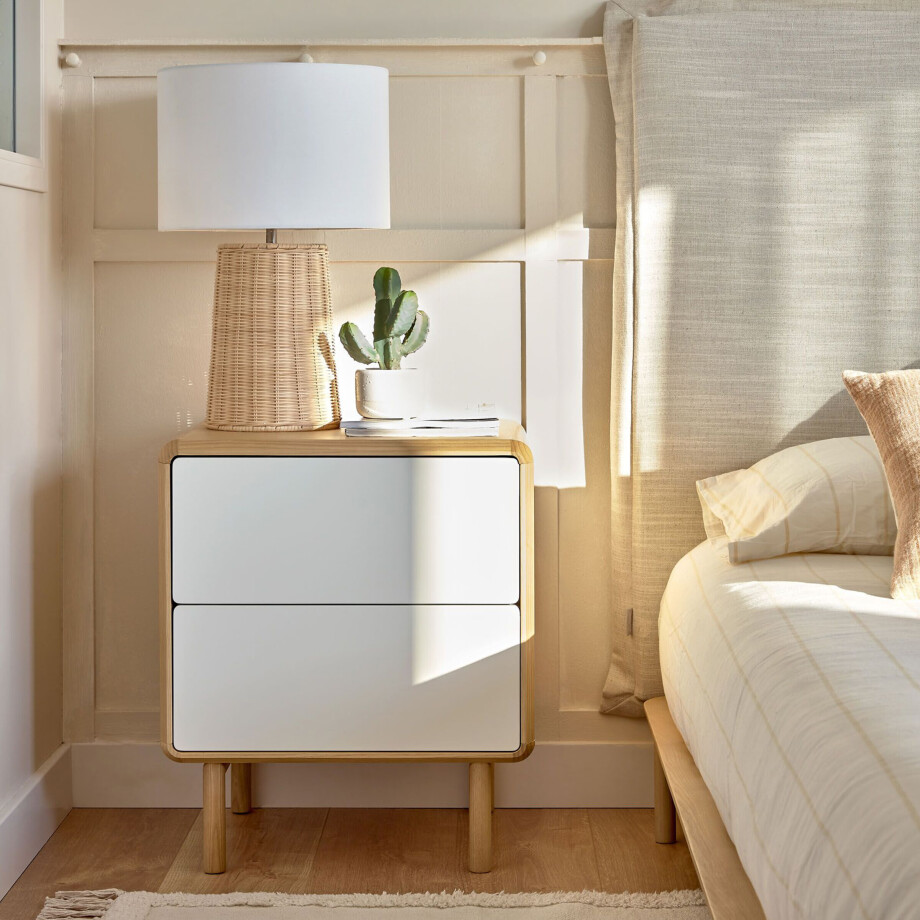 Kave Home Nachtkastje 'Anielle' Essen, 50 x 45cm Kave Home Nachtkastje 'Anielle' Essen, 50 x 45cm afbeelding 1