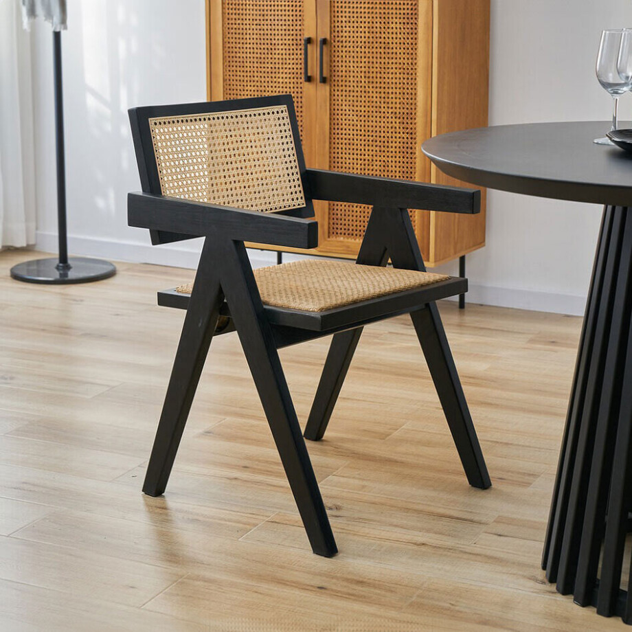 Artistiq Eetkamerstoel 'Daja', kleur zwart Artistiq Eetkamerstoel 'Daja', kleur zwart afbeelding 1