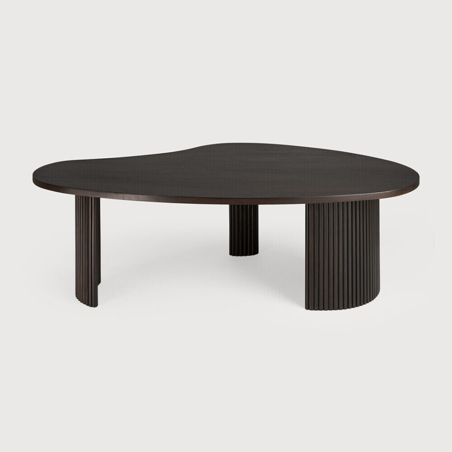 Ethnicraft Organische Salontafel 'Boomerang' Gevernist Mahoniehout, 126 x 74cm, kleur Donkerbruin Ethnicraft Organische Salontafel 'Boomerang' Gevernist Mahoniehout, 126 x 74cm, kleur Donkerbruin afbeelding 1