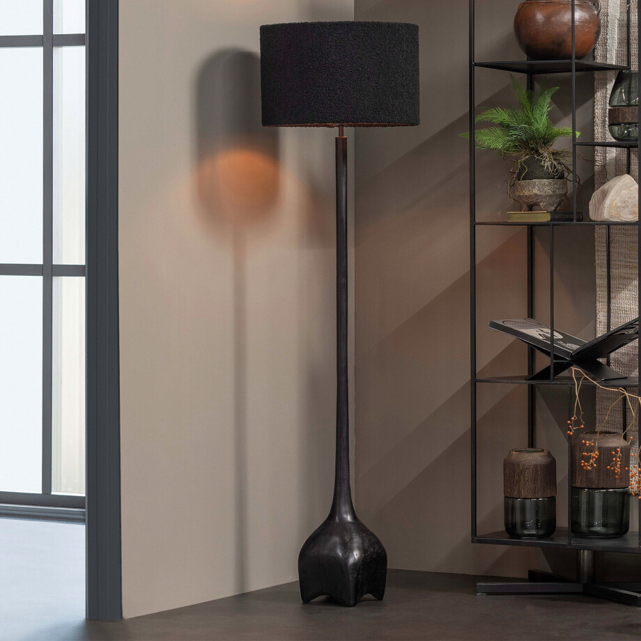 WOOOD Vloerlamp 'Foss' 129cm, kleur Antique Zwart (excl. kap) afbeelding 