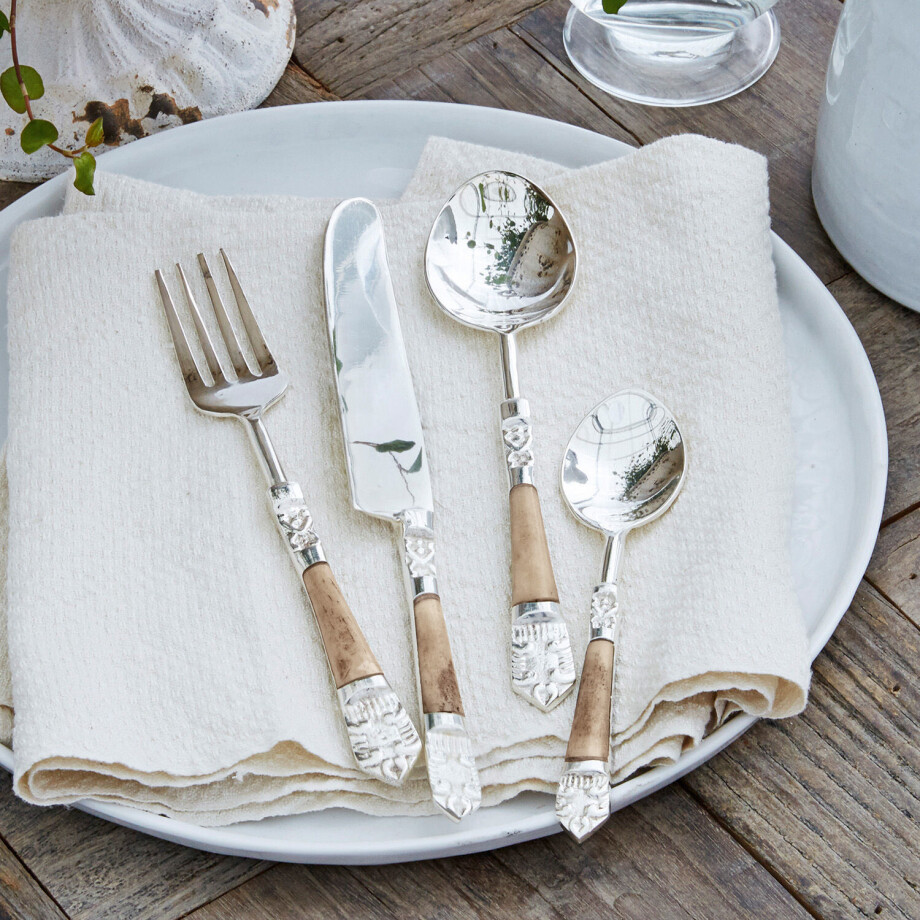 Bestek set van 4 Ferrette Bestek set van 4 Ferrette afbeelding