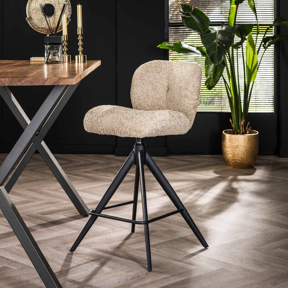 LifestyleFurn Barstoel 'Lovie' Bouclé, kleur Zand (zithoogte 69cm) LifestyleFurn Barstoel 'Lovie' Bouclé, kleur Zand (zithoogte 69cm) afbeelding 1