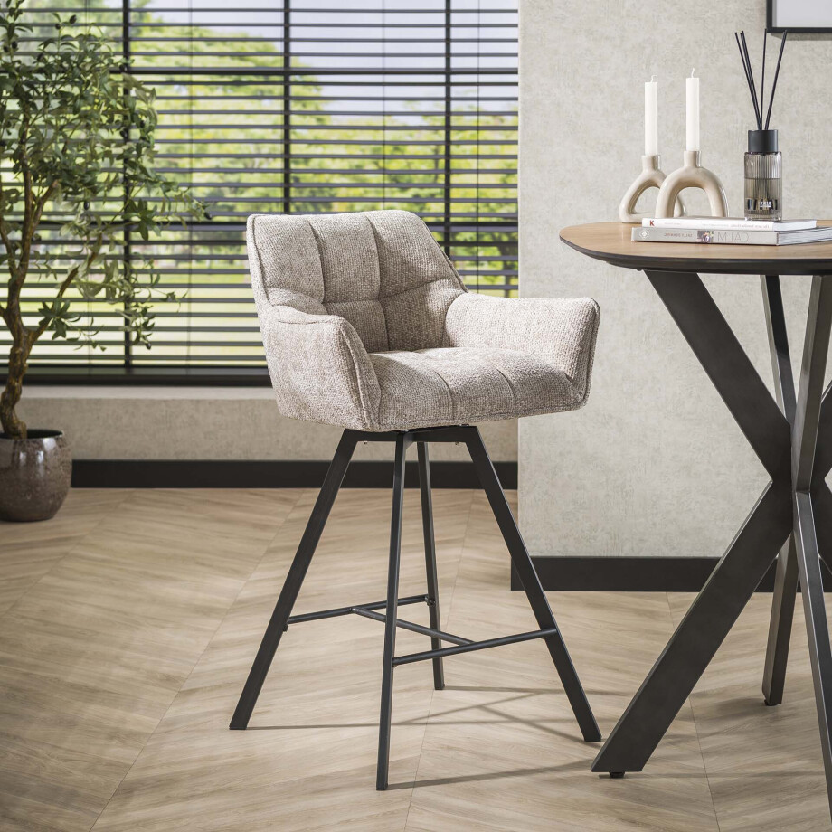 LifestyleFurn Draaibare Barstoel 'Thandie' Rich stof, kleur Zand (zithoogte 69cm) LifestyleFurn Draaibare Barstoel 'Thandie' Rich stof, kleur Zand (zithoogte 69cm) afbeelding 1